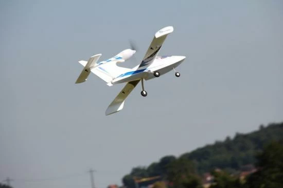 Dynam Seawind Blue 1220mm - ARTF 13 Dynam Seawind Blue 1220mm - ARTF - Image 11